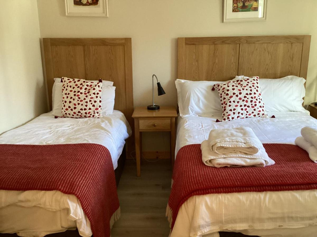 Roundstone Retreats Abbys Cottage Екстериор снимка